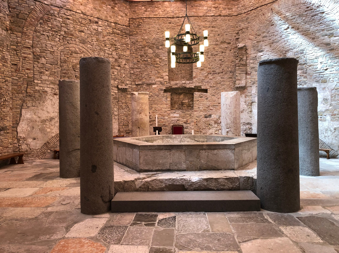 Battistero di Aquileia-阿奎拉必去景点