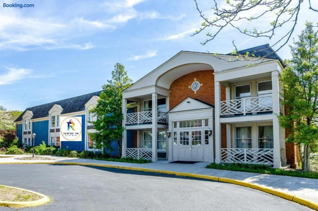 拉德福旅馆