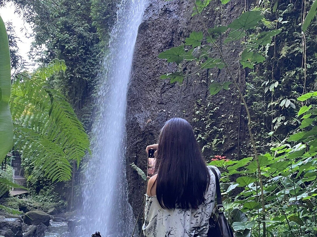 Tibumana Waterfall-Apuan必去景点