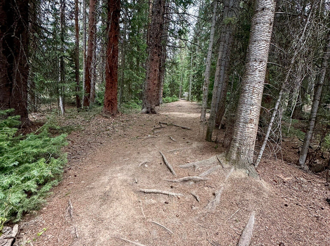 Grottos Trail-阿斯蓬必去景点