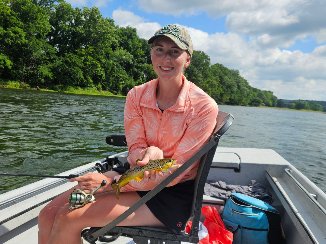 Cotter Trout Dock Guided Trout Fishing Tours-Cotter必去景点