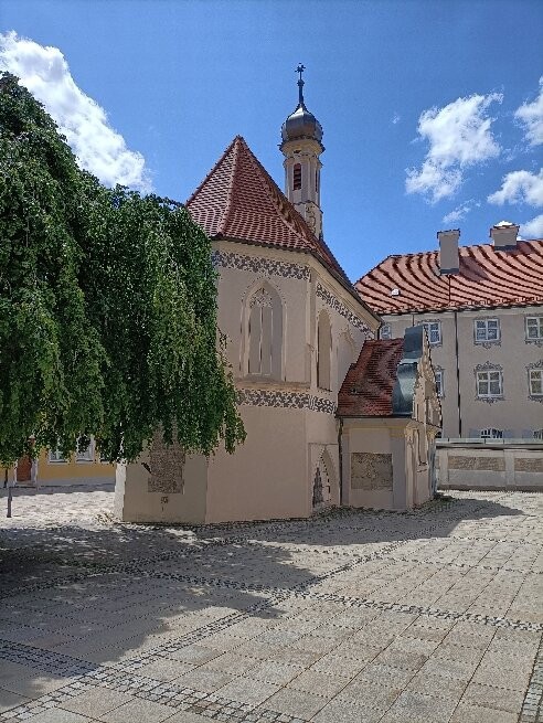 Gruftkapelle St. Michael und Maria Schnee-Mindelheim必去景点