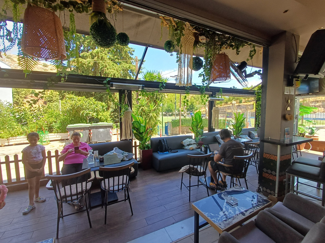 Corner Cafe