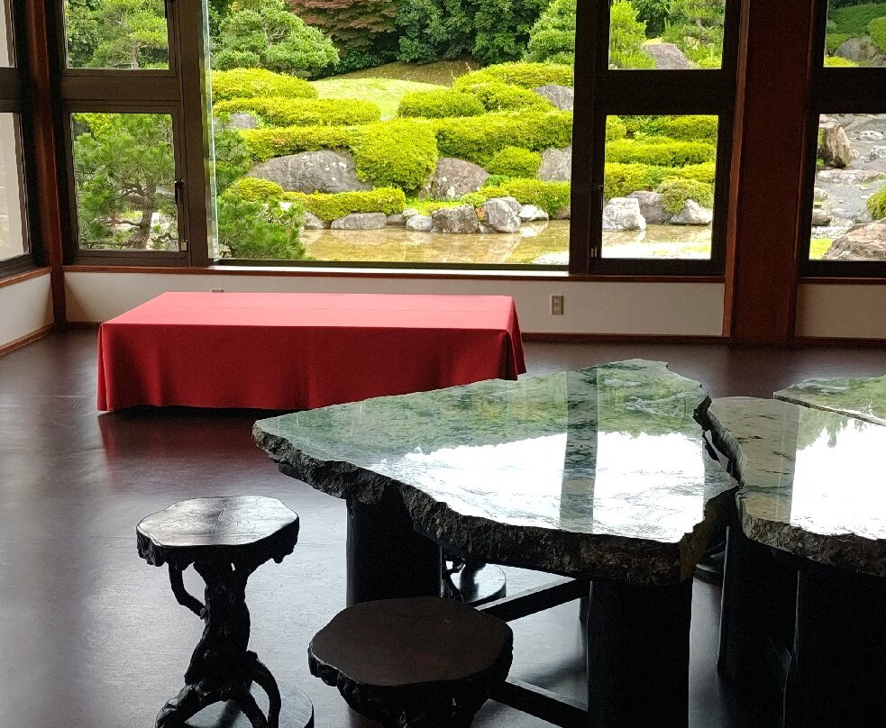 Gyokusuien Garden-糸鱼川市必去景点