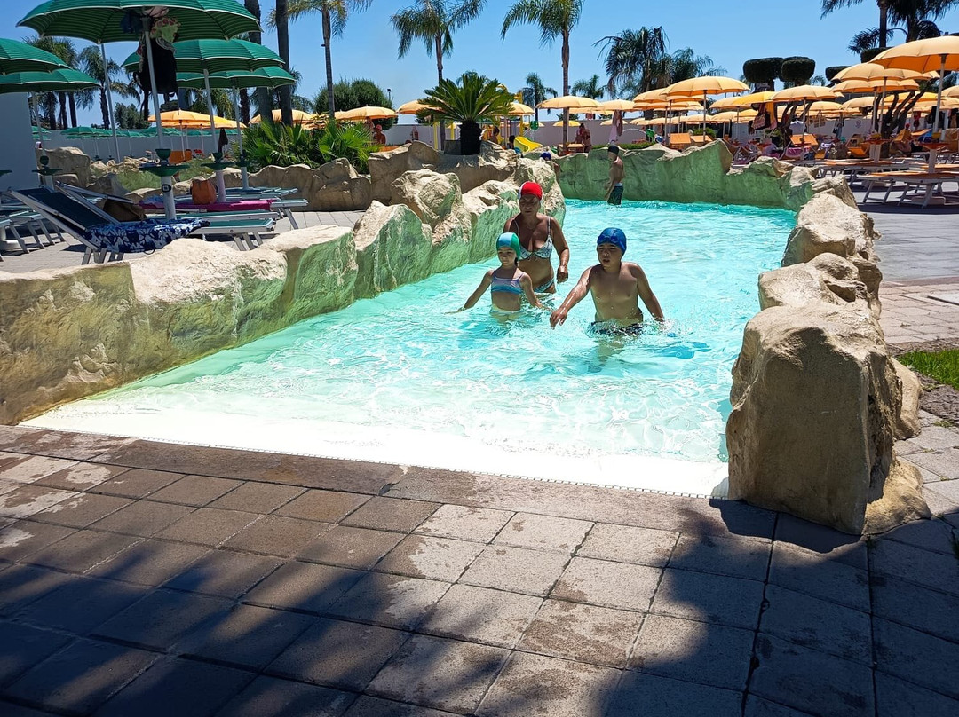 Free Time Acquapark-Giugliano in Campania必去景点
