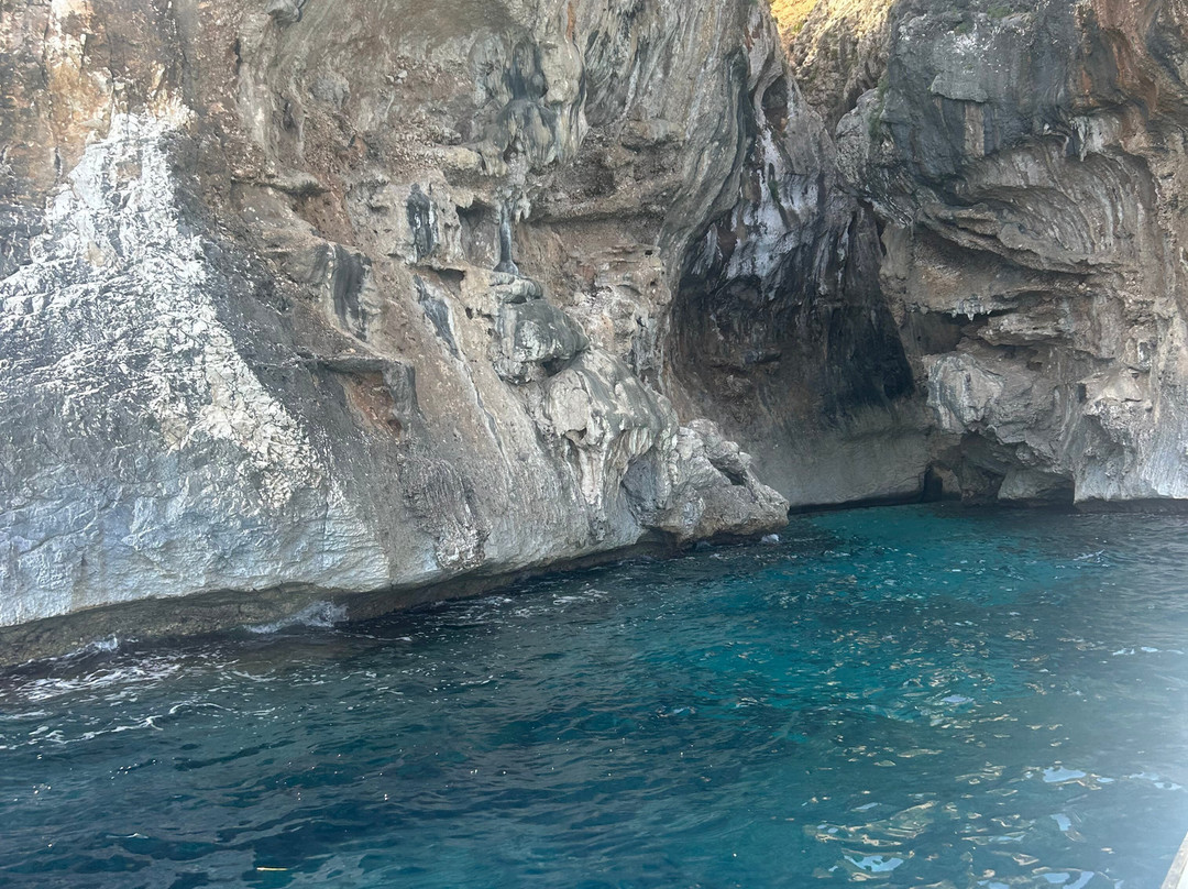 Sardinia Boat Eastperience-La Caletta必去景点