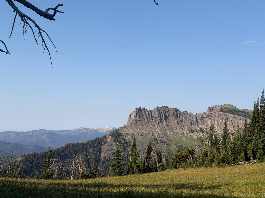 Yellowstone Hiking Guides-黄石国家公园必去景点