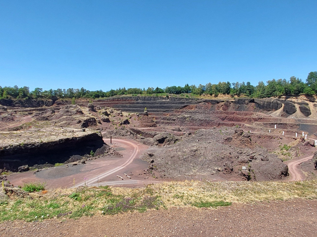 Volcan De Lemptégy-Saint-Ours必去景点