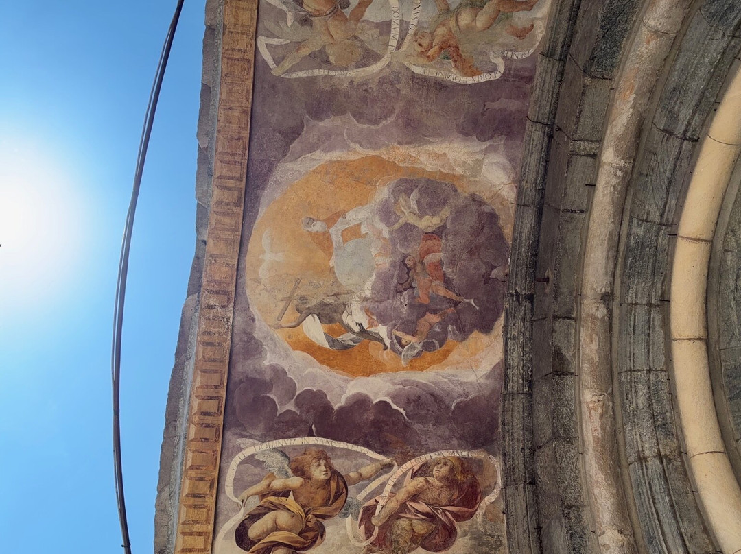 Collegiata dei Santi Gervasio e Protasio-多莫多索拉必去景点