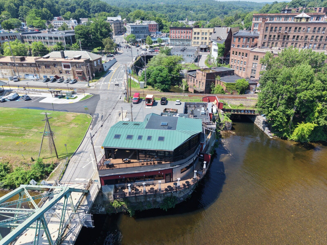Rail and River Tavern