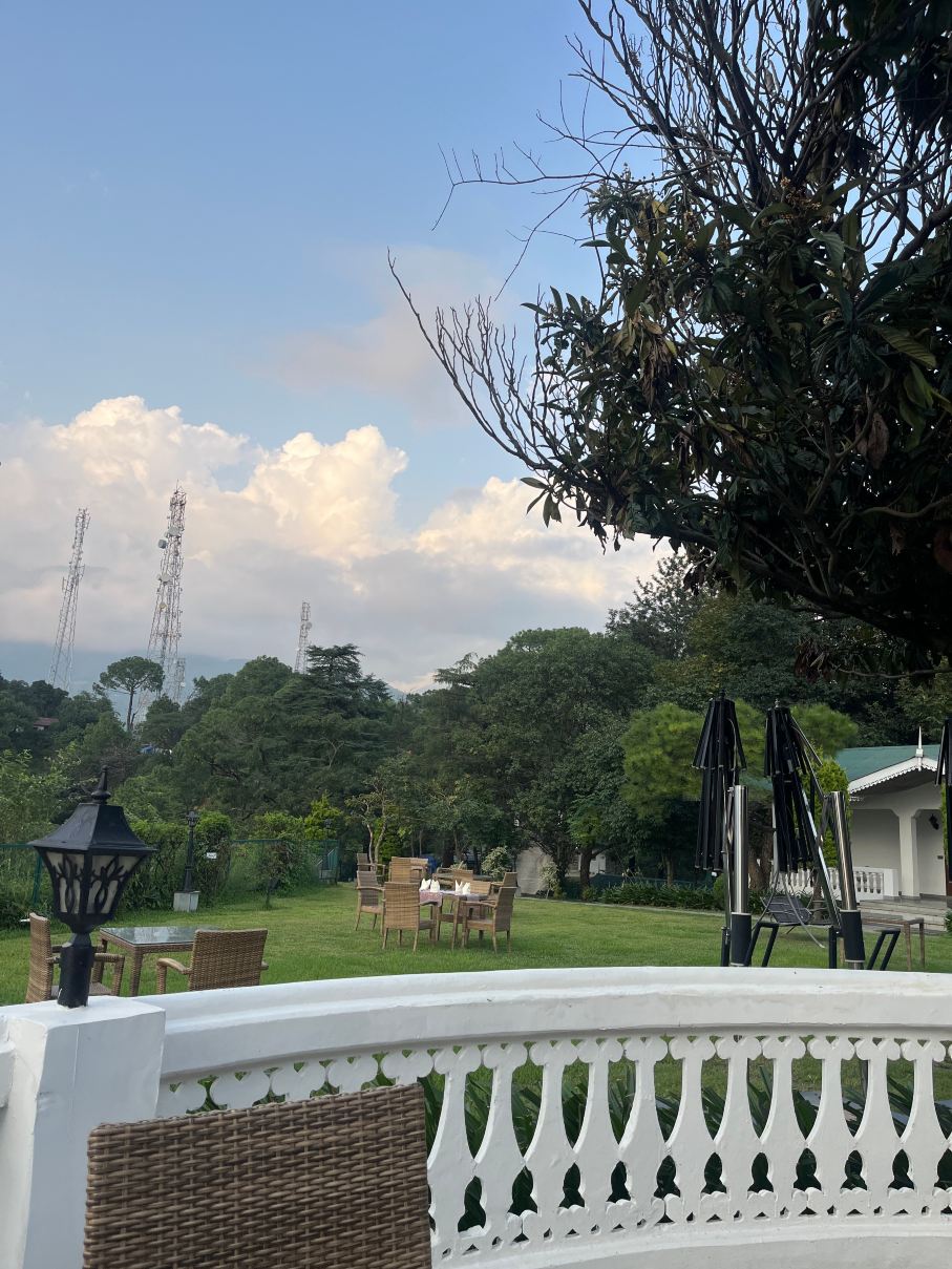 布里杰阿纳拉达拉姆沙拉酒店-旅行者