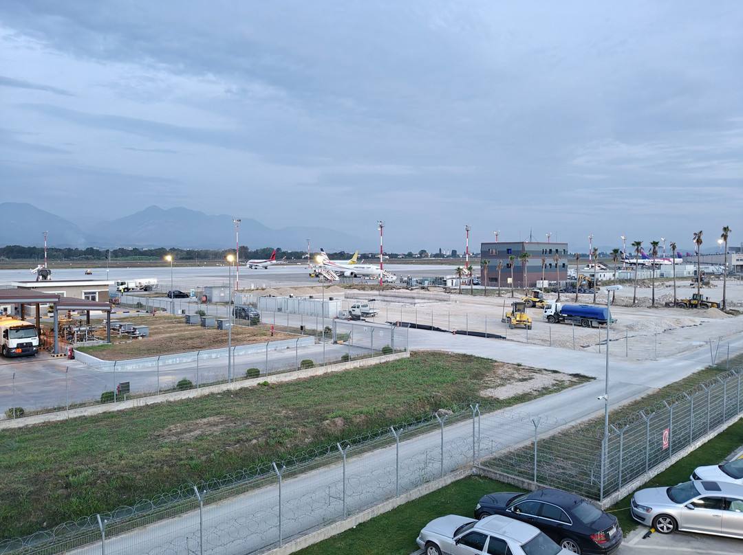 Side Airport Hotel