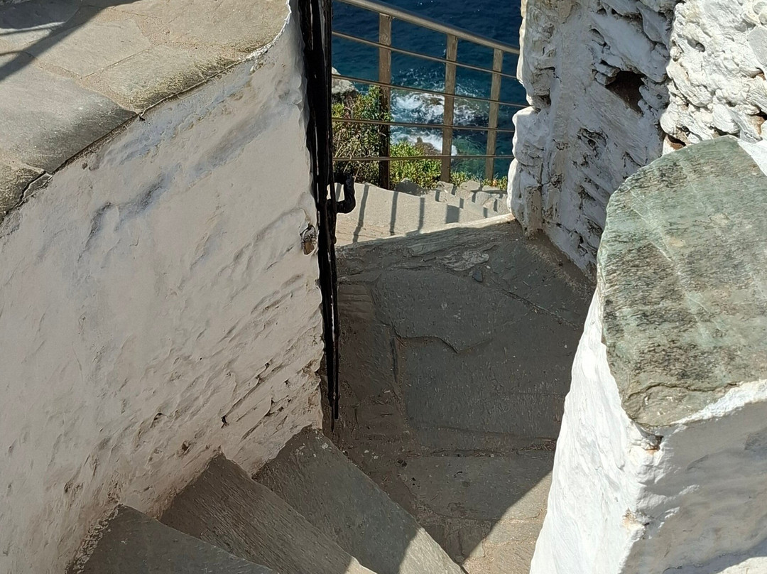 Agios Ioannis Chapel-Machalas必去景点