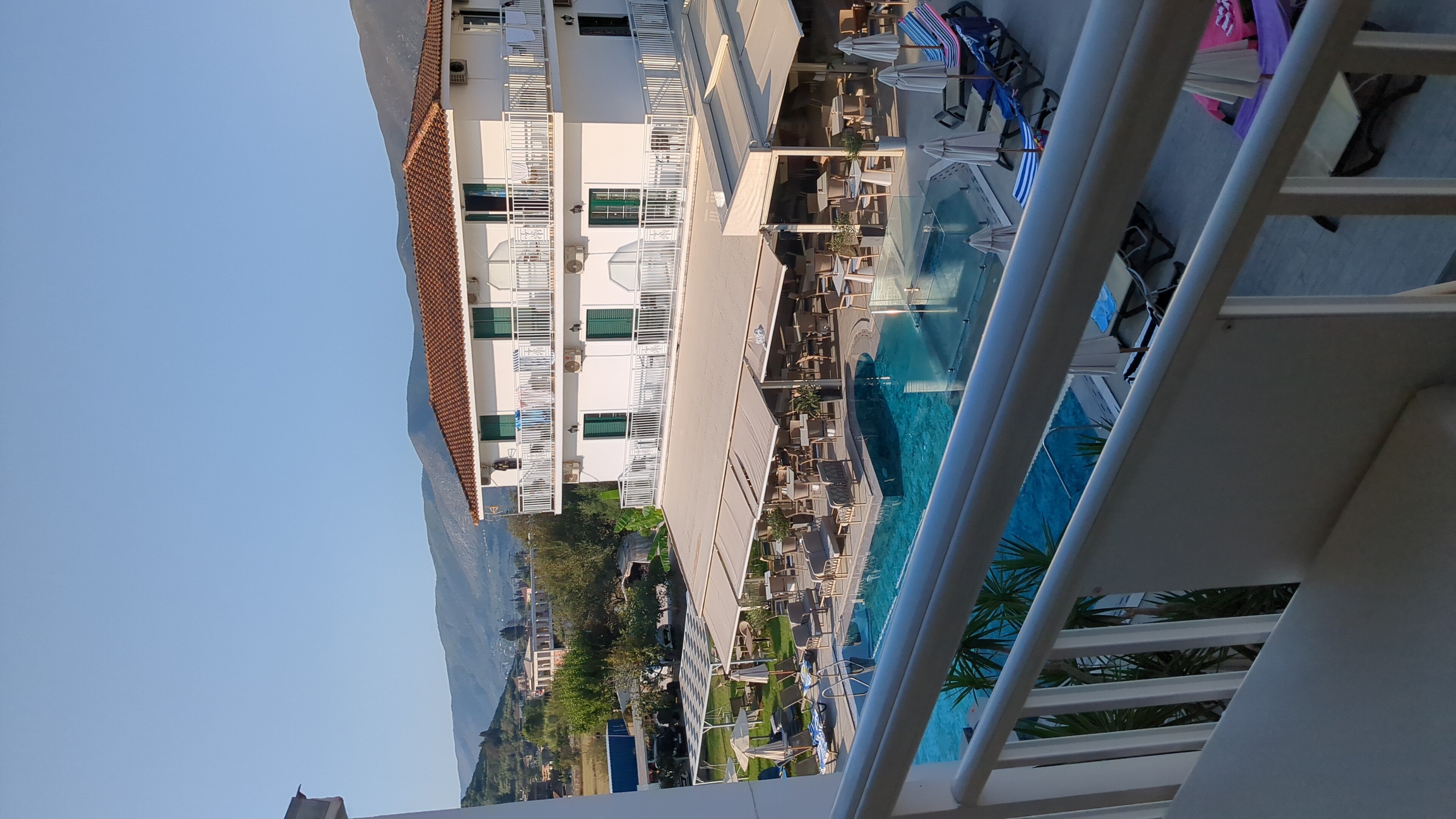 Danny's Hotel-泳池