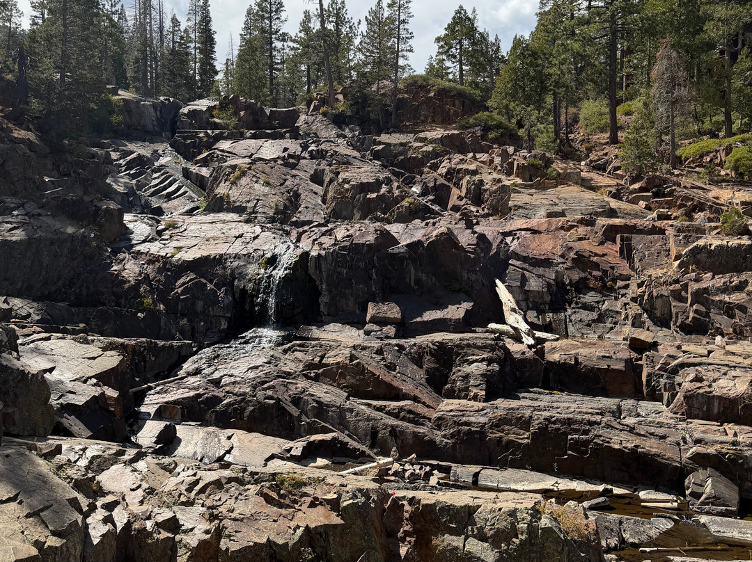 Glen Alpine Falls-南太浩湖必去景点