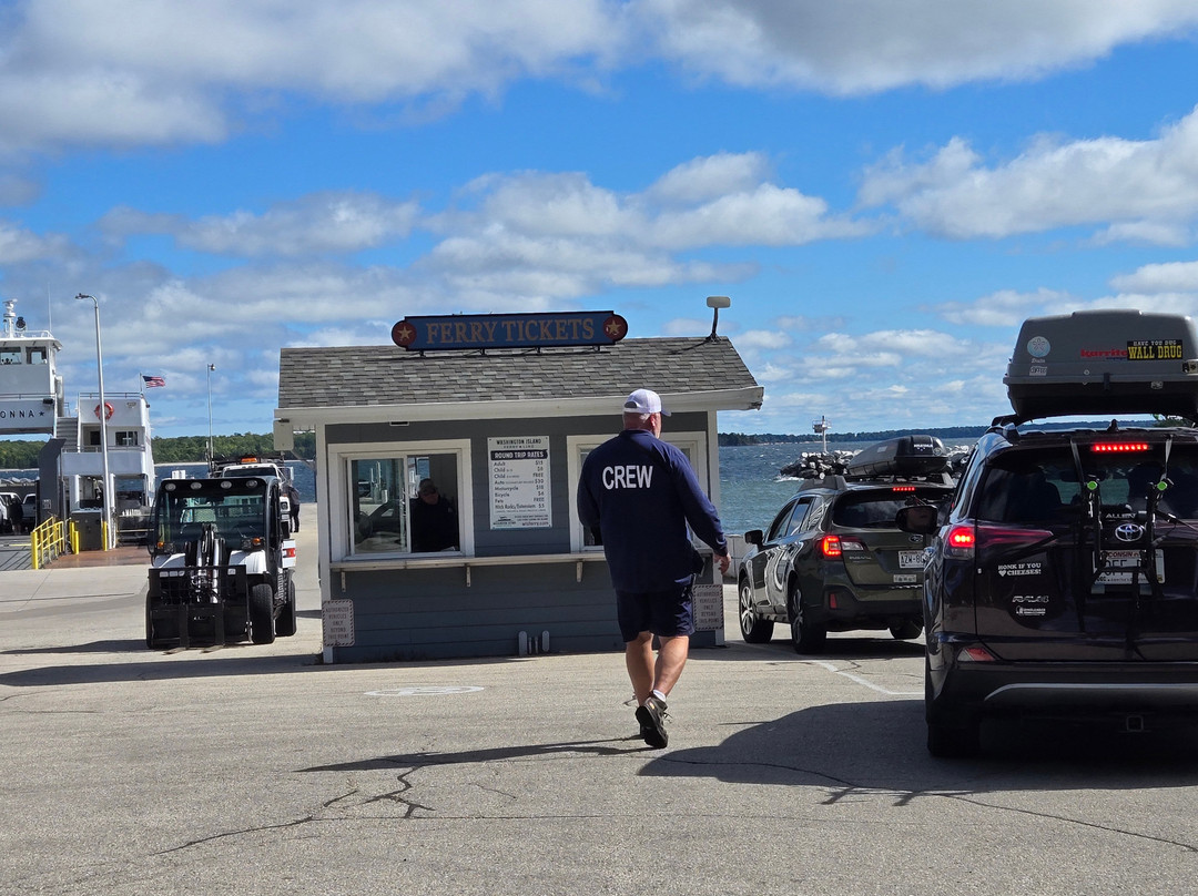 Washington Island Ferry Line-Ellison Bay必去景点