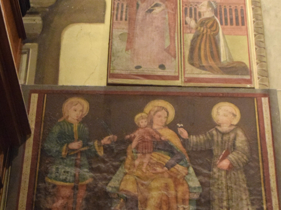 Duomo Santa Maria Annunziata-萨罗必去景点