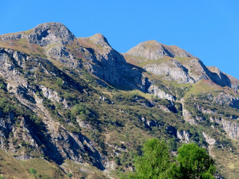 Monte Migogn-罗卡皮耶托雷必去景点