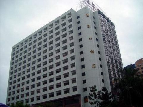 温泉大饭店主图