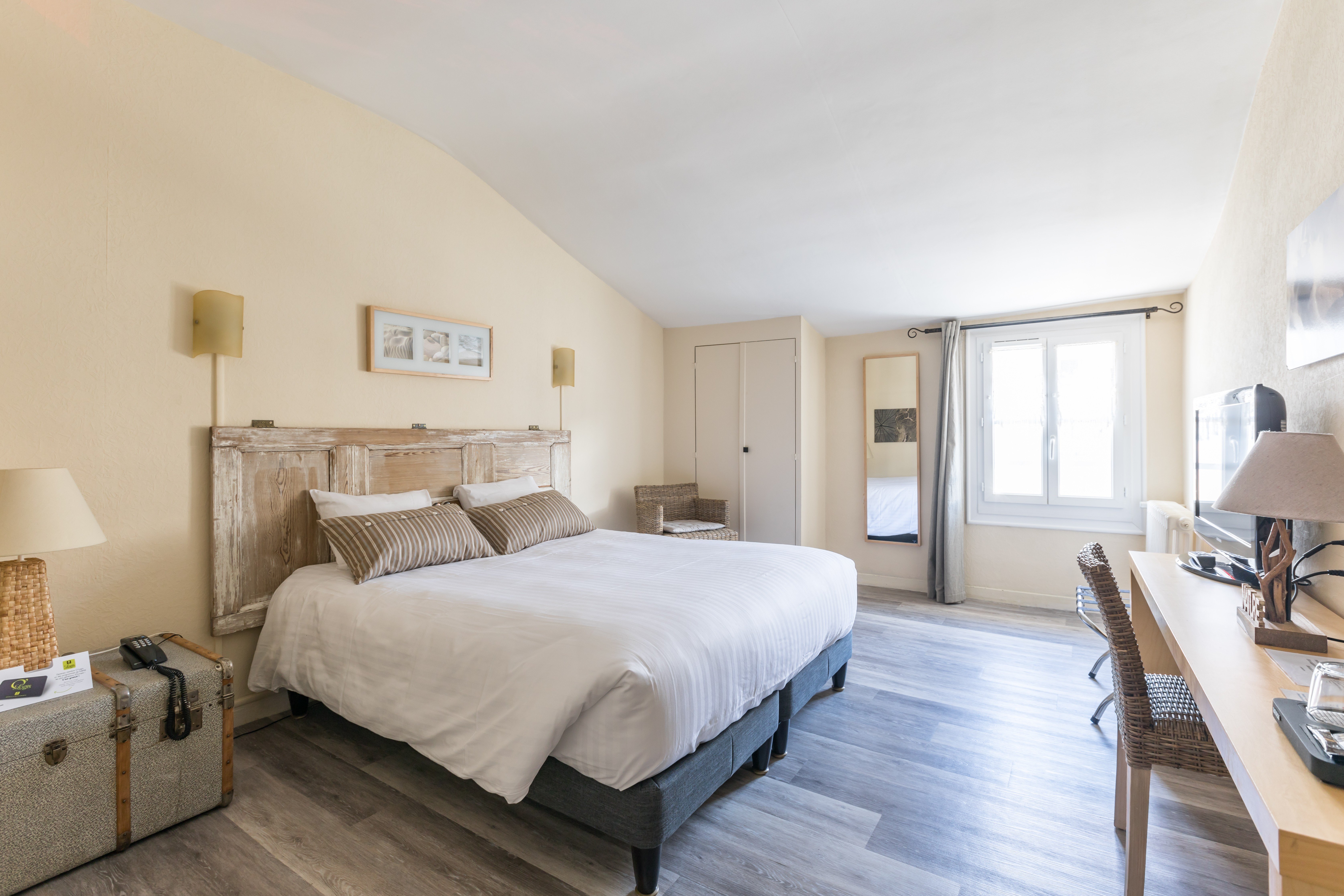 Logis Hôtel Lafayette-官方