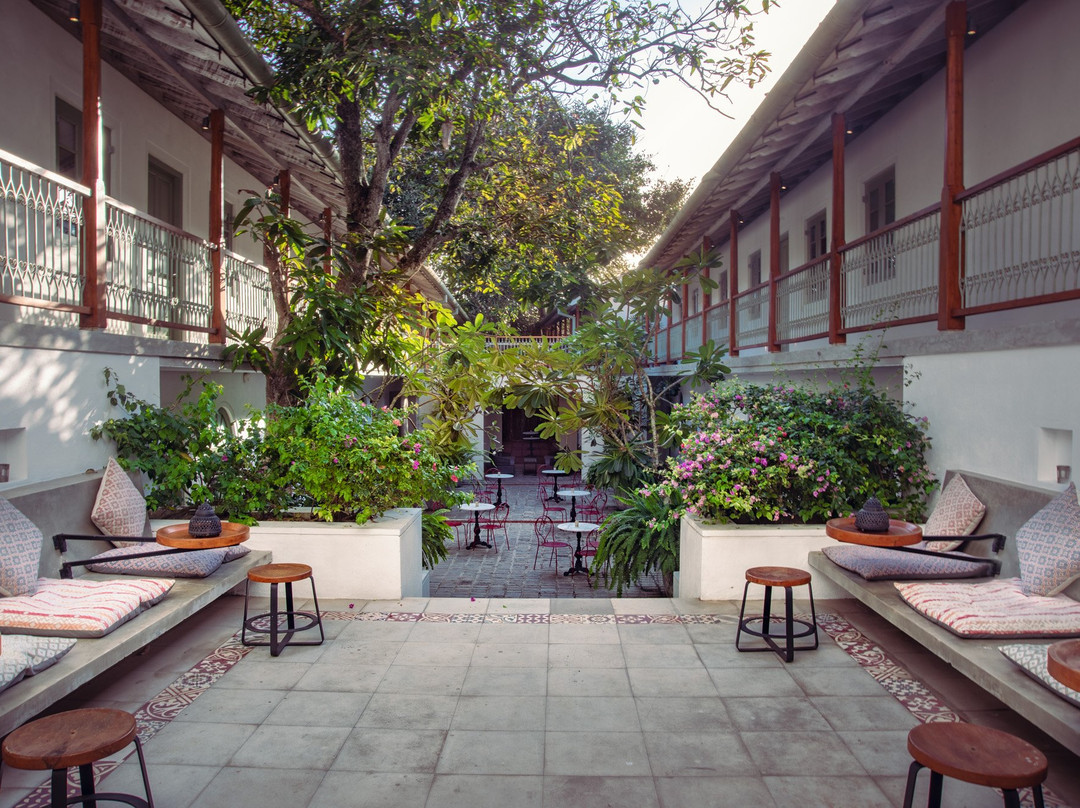 加勒酒店住宿-巴扎堡酒店