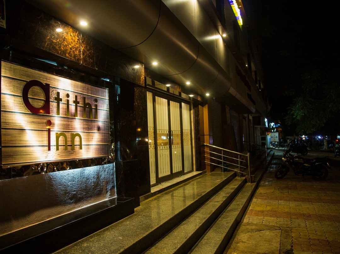 Super Collection O Phoolbagh Near Gwalior Fort