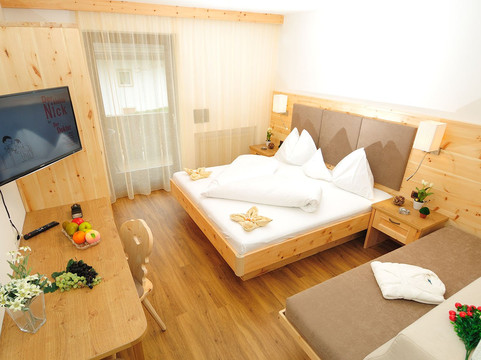 Tiosels酒店住宿-Hotel Savoy