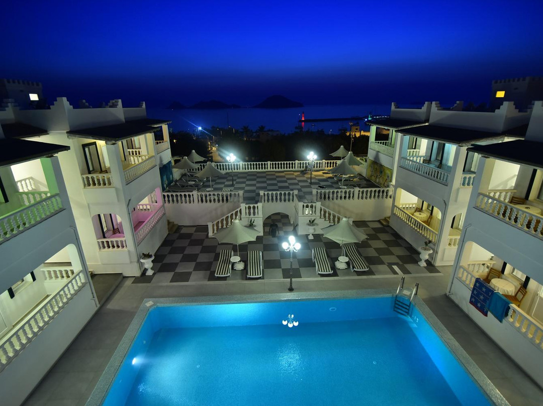 Bahama Art Hotel