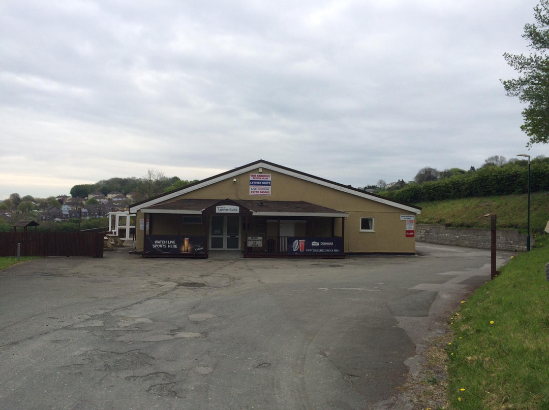 Bere Ferrers旅游景点-The Parkway.