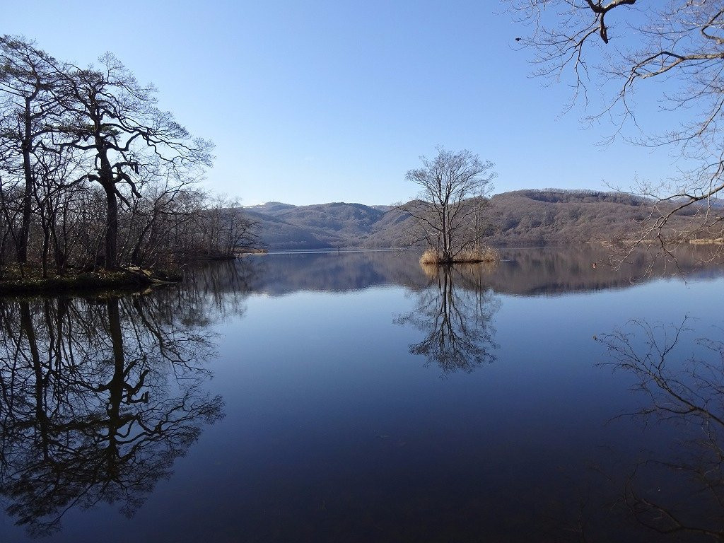 Lake Konumako景点图片