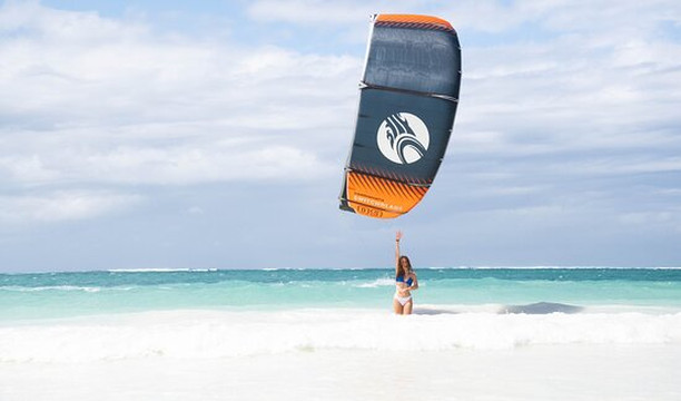 Quest Kiteboarding-迪亚尼必去景点