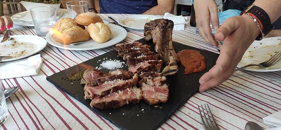 Hotel Restaurante Dama de Baza主图