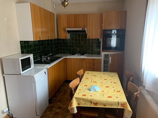 加雷斯酒店主图