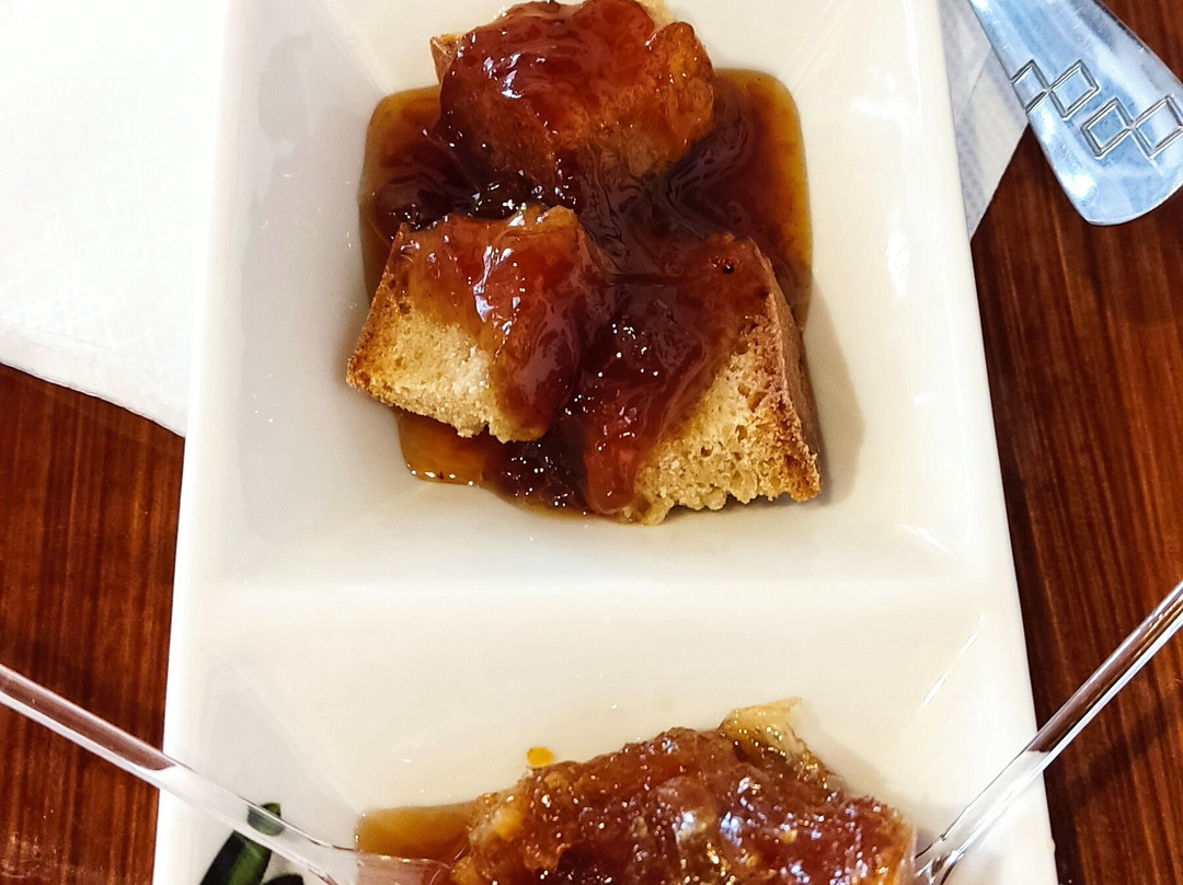 The Stone Cave-Platania必去景点