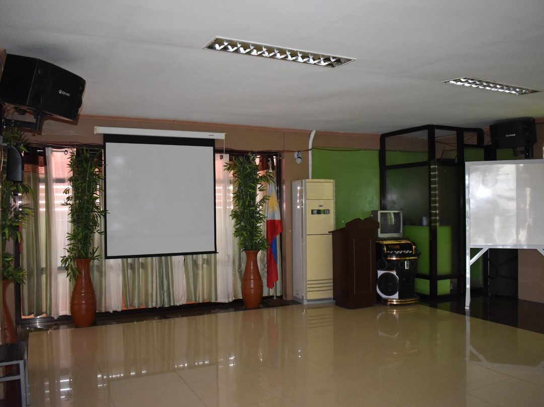 Nikita's Place Hotel主图