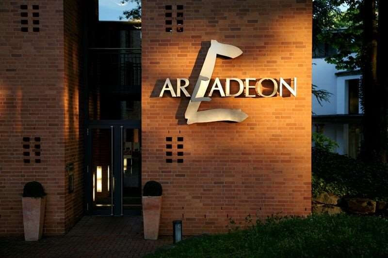 Hagen酒店住宿-Arcadeon