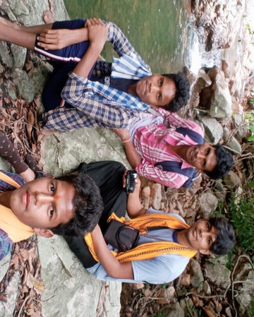 Kholdhihi Waterfalls