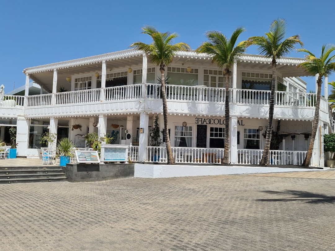Promenade Marina Puerto Calero景点图片