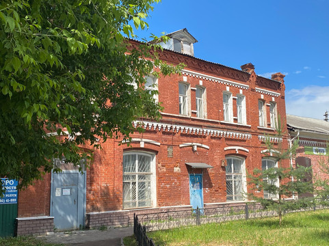 Complex of the Krupchatochny Mechanical Plant of the Partnership N.A. Bugrova