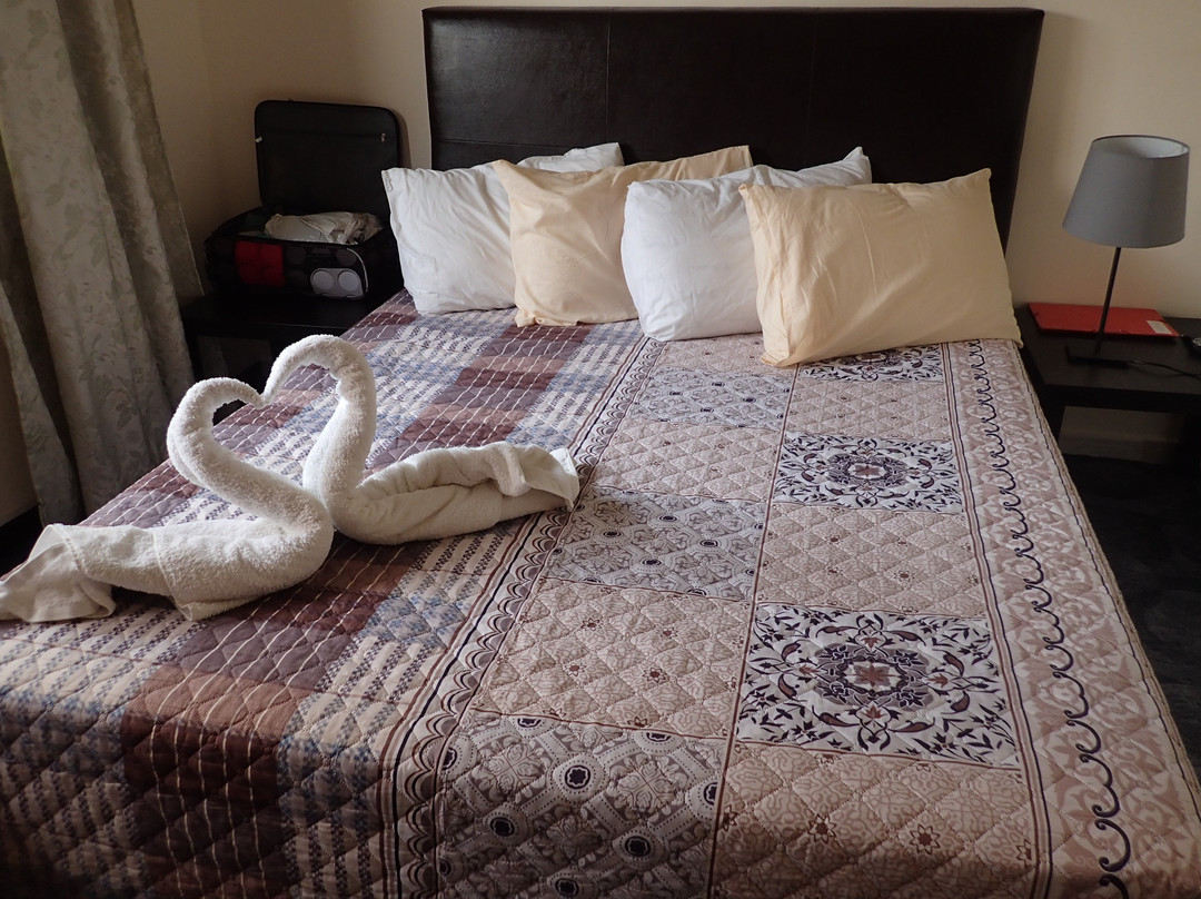 米底巴酒店住宿-Black Iris Hotel