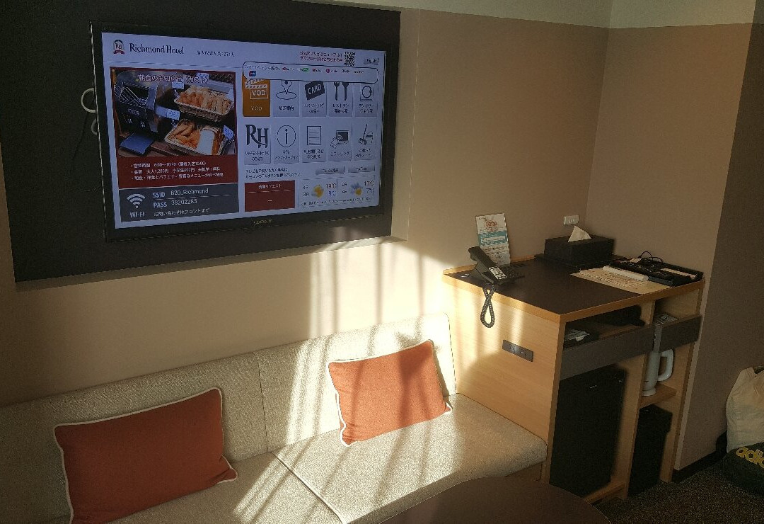 松本里士满酒店主图