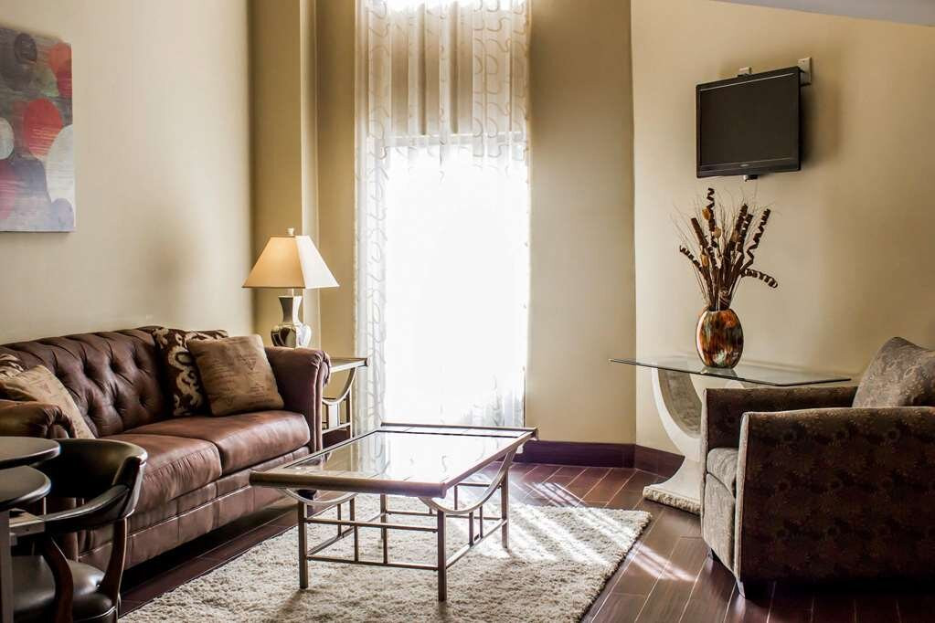 Quality Inn & Suites主图