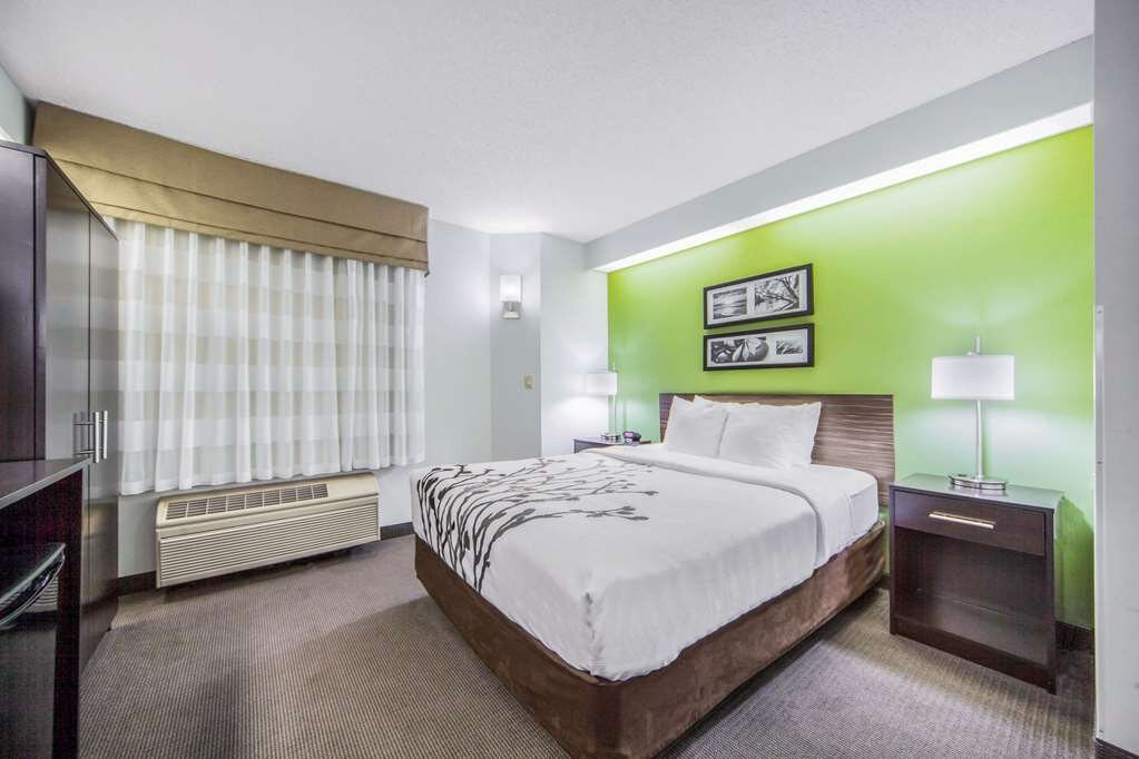 Sleep Inn & Suites主图