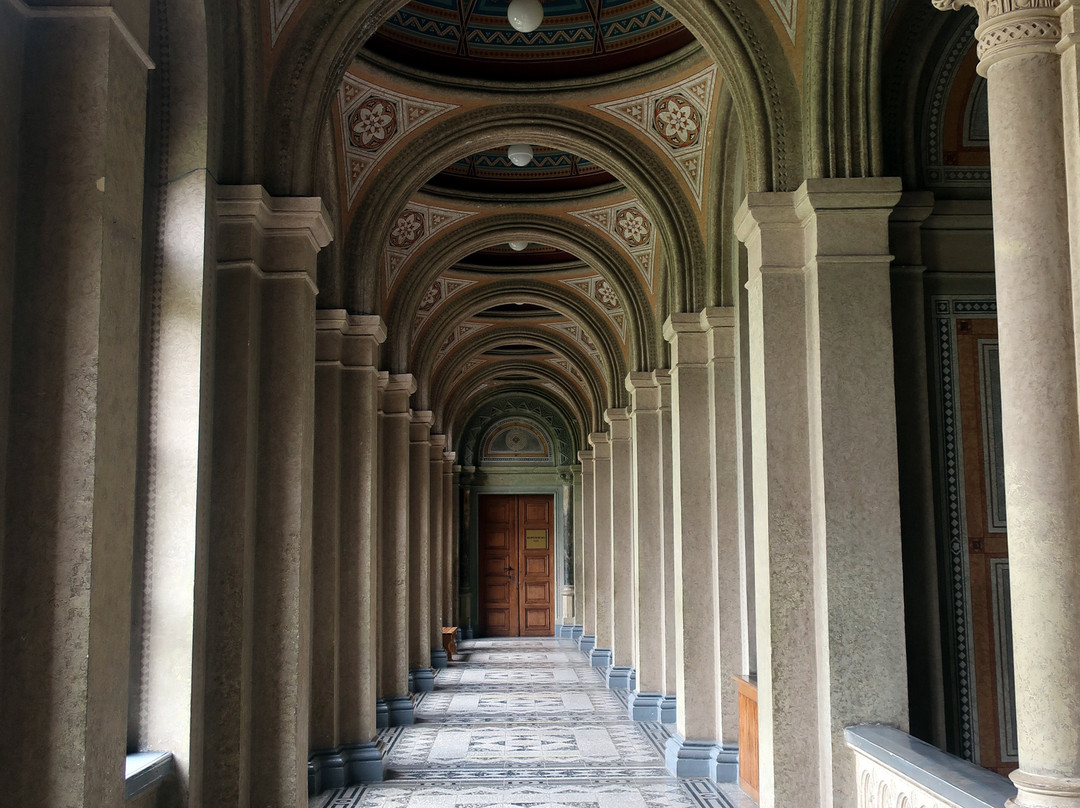 Residence of Bukovynian Metropolitans - Chernivtsi National University-Chernivtsi必去景点