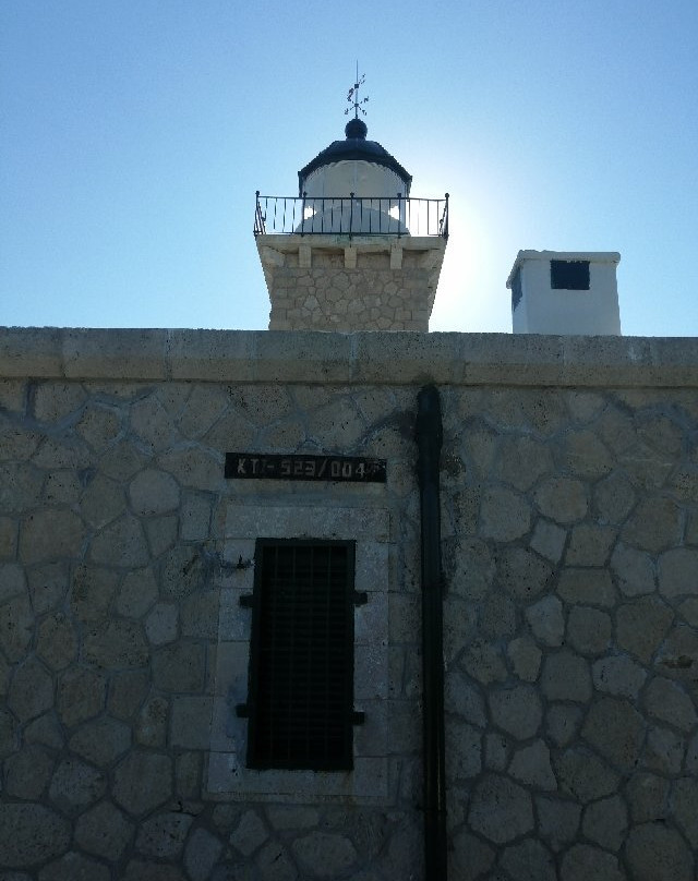 Lighthouse Melagavi-路特奇必去景点