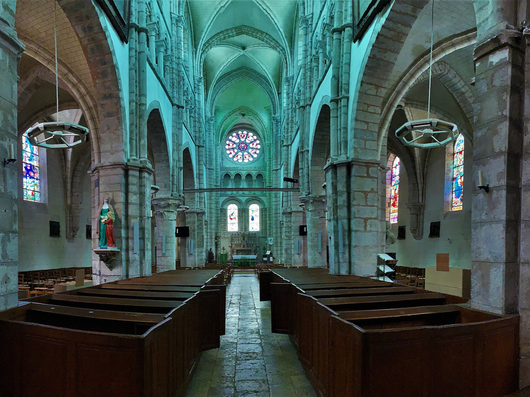 Eglise Notre-Dame de Bonneval景点图片