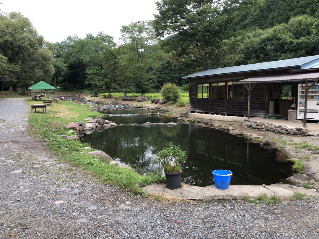 Hotchi Mountain Stream Fishing Center-沼田市必去景点