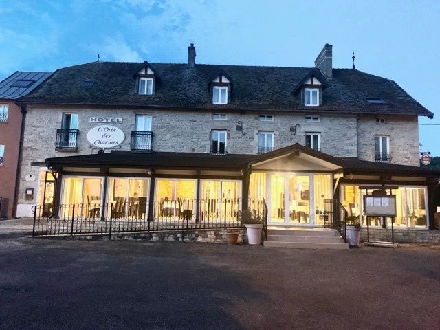 L'Orée des Charmes主图