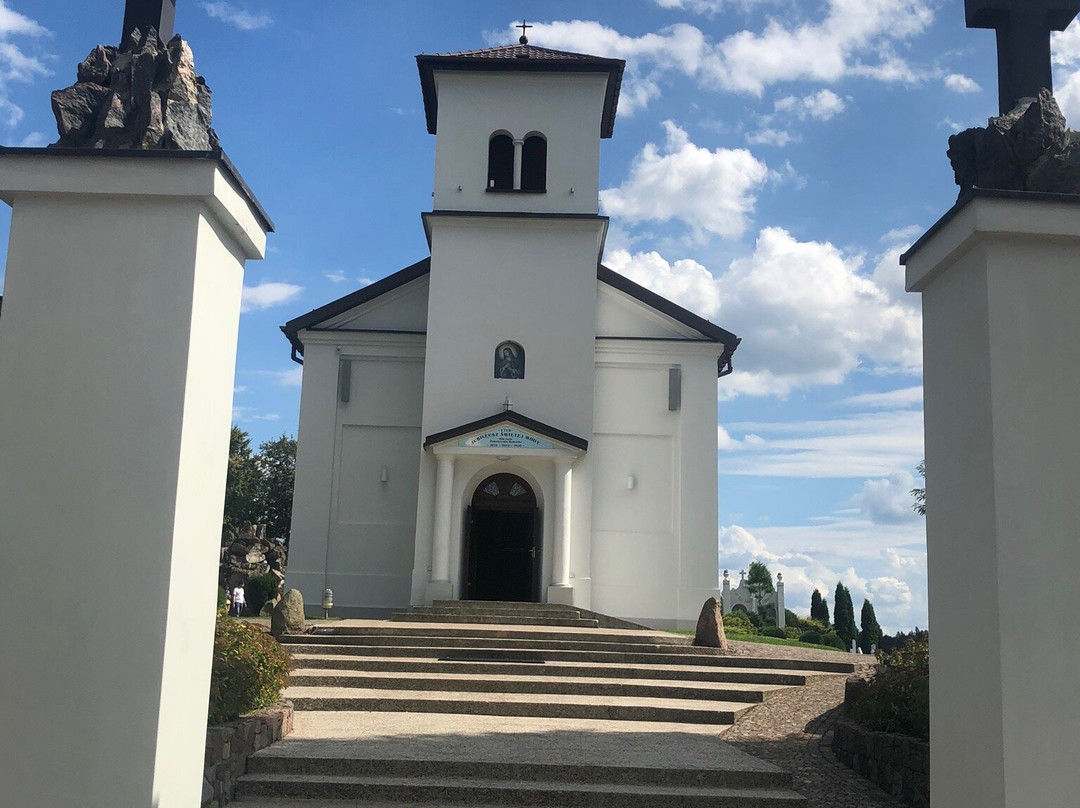 Sanctuary of Our Lady of Sorrows in Holy Water景点图片