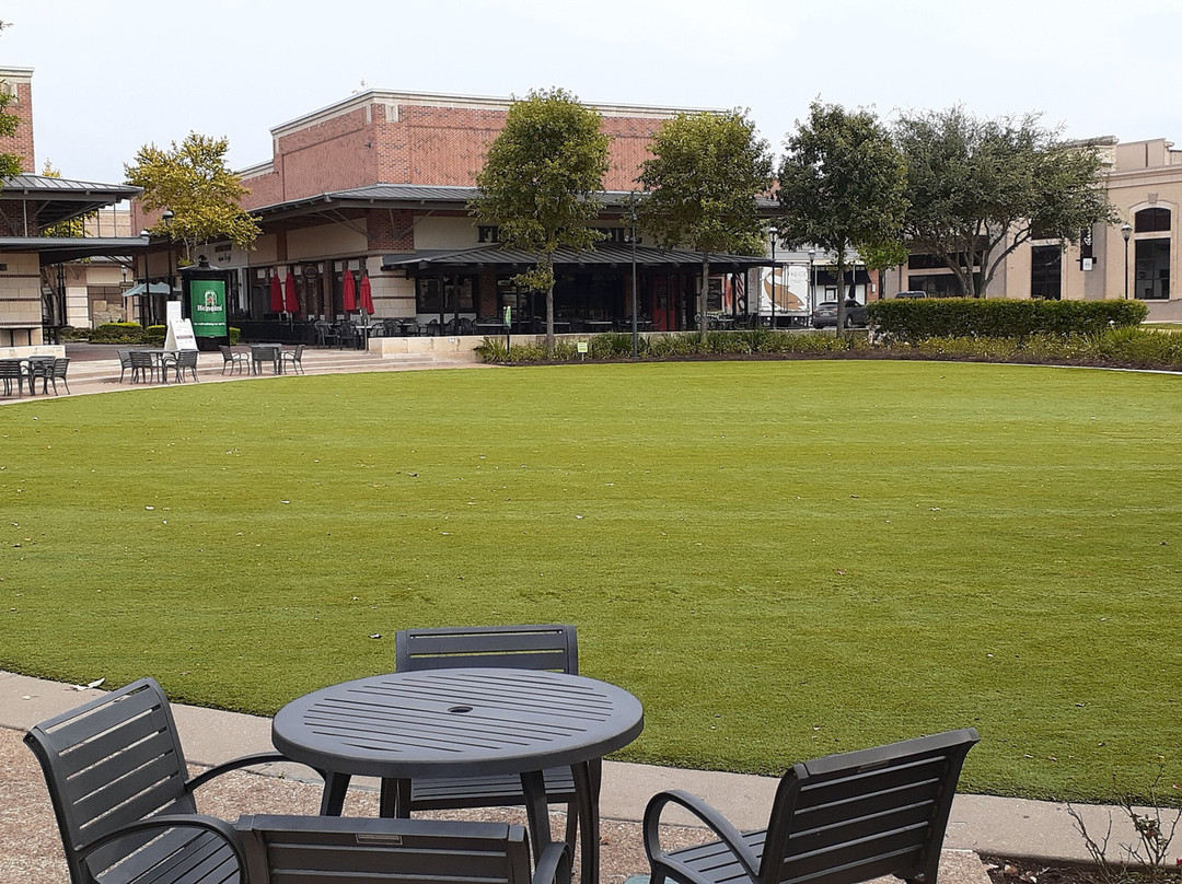 WFDD Central Green Park-卡蒂必去景点